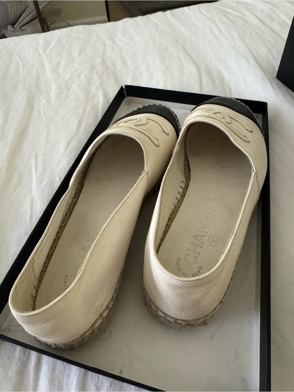 CHANEL stylish espadrilles